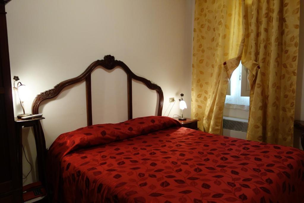 Hotel Roma Сканно Номер фото