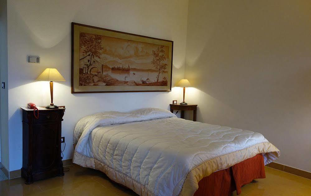 Hotel Roma Сканно Экстерьер фото